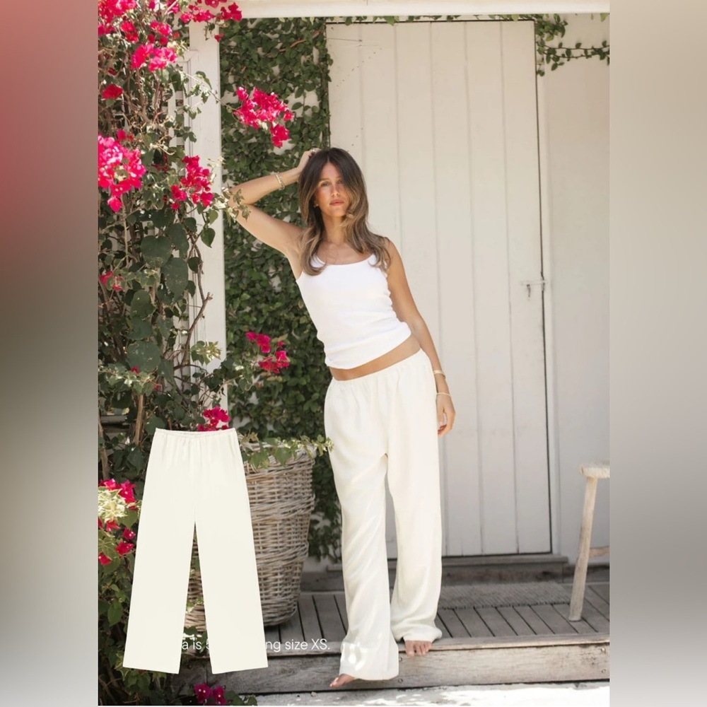 Brand New Parke Satin Pants in Cream Size Medium
